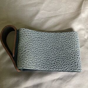 Portland Leather Fog mug hug